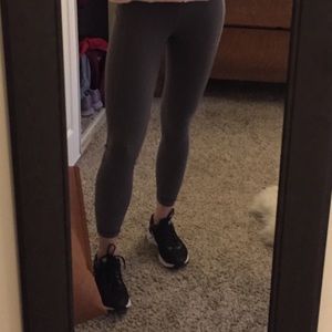 Lululemon workout tight